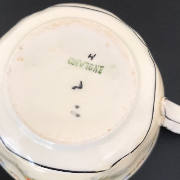 Vintage 1930’s Royal Winton Grimwades Lady Patricia 9737 2 Tea Cups and Saucers - Picture 7 of 16